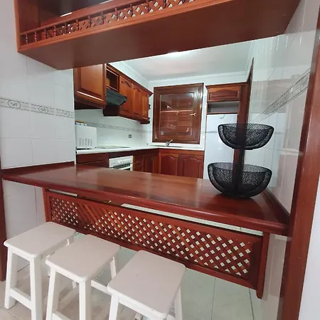 Alquilaencanarias Junto A La Playa * 엘메다노